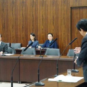 150423参議院文教科学委員会写真